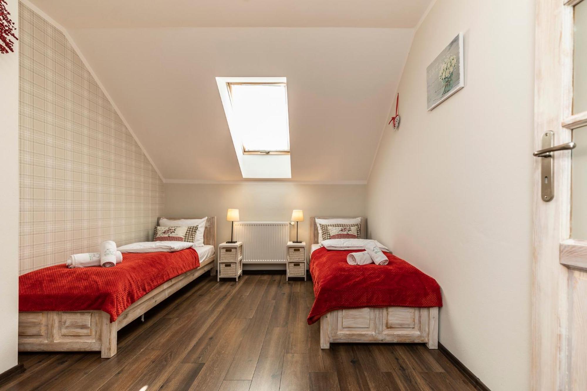 Apartamenty Zielona Owieczka 니에지차 자메크 외부 사진